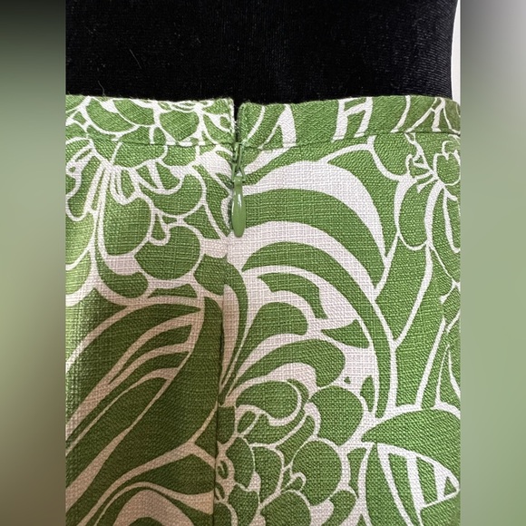 Loft Green and White floral Spring Summer pencil skirt lined zip back 2 petite - Picture 7 of 8